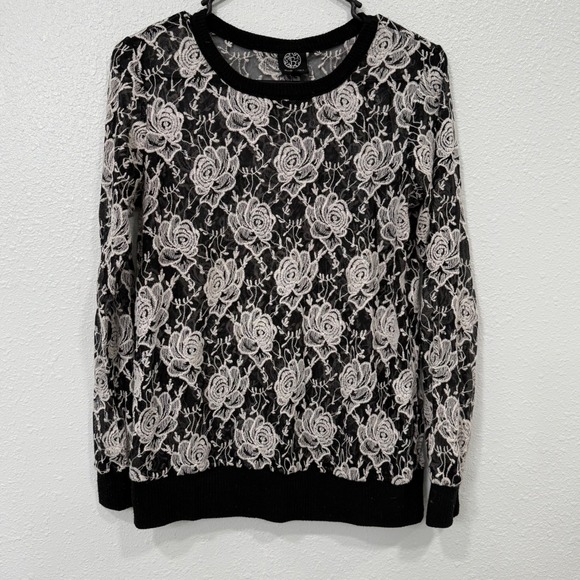 Bobaeu Sweaters - Bobaeu Black Lace Floral Print Long Sleeve Knit Sweater Top Womens Size L